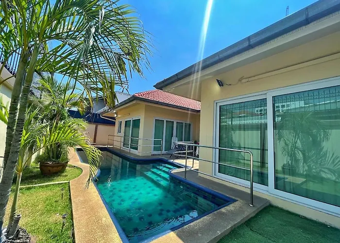 2 Bedroom Villa With Private Swimming Pool And Jacuzzi 350M From Beach